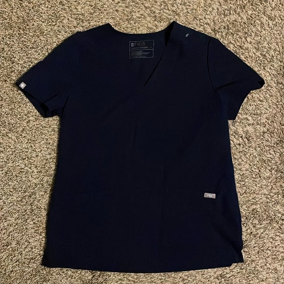 Figs Casma Three-Pocket Scrub Top -size small - Picture 1 of 7